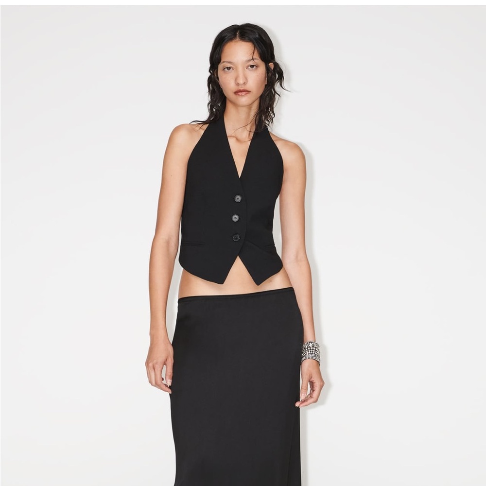 NWT Zara open back halter vest